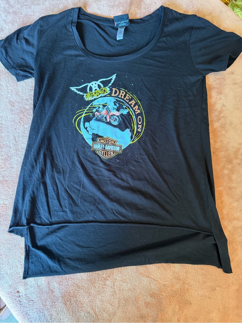 Harley-Davidson Black Dream On' Globe Motorcycle Tee